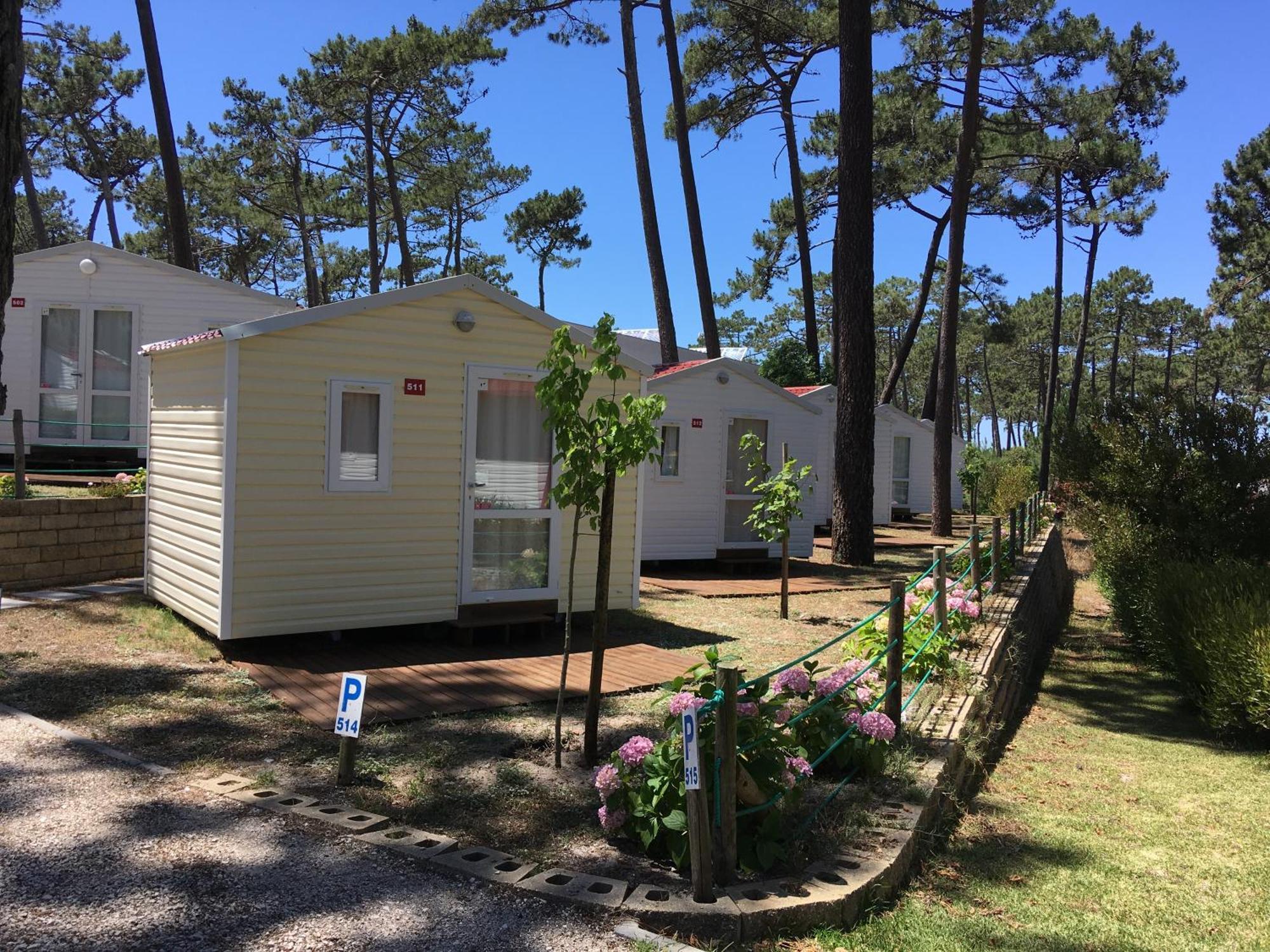 Отель Parque De Campismo Orbitur Сан-Педру-де-Моэл Экстерьер фото